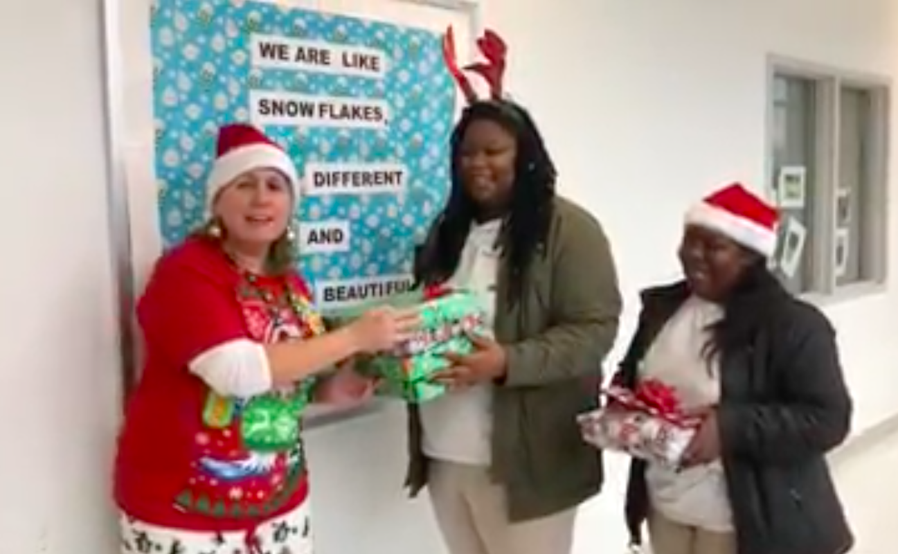 Discovery Time community moment 19